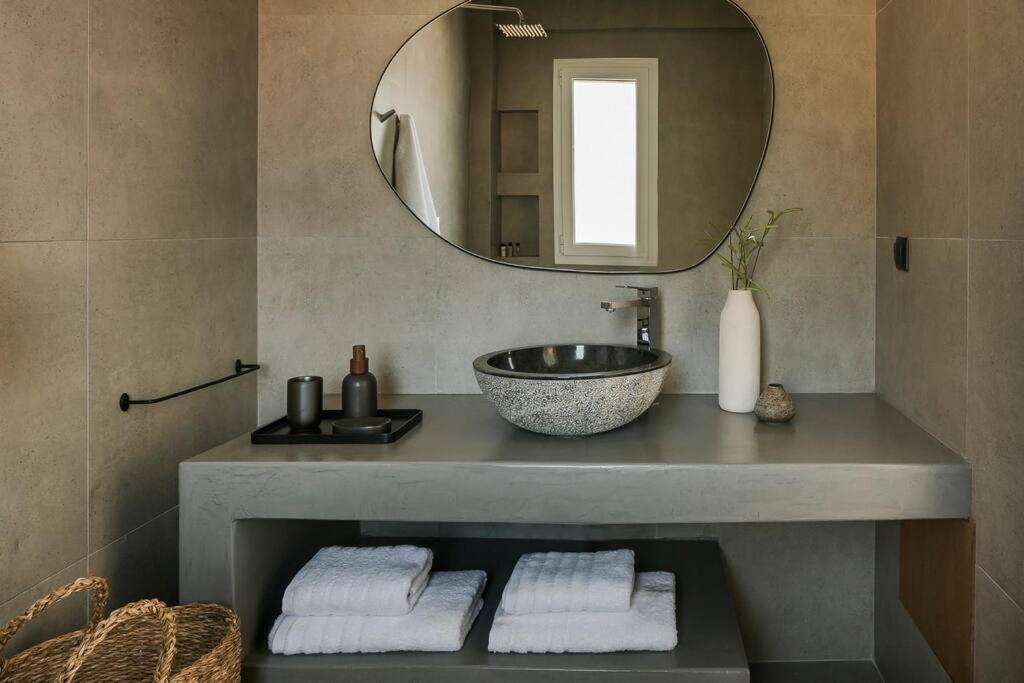 Lourdas White Villa Λουρδάτα Εξωτερικό φωτογραφία