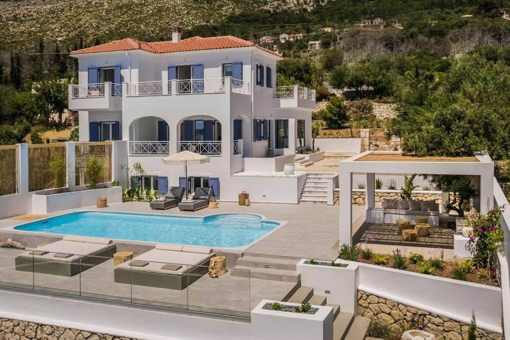 Lourdas White Villa Λουρδάτα Εξωτερικό φωτογραφία
