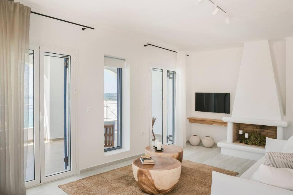 Lourdas White Villa Λουρδάτα Εξωτερικό φωτογραφία