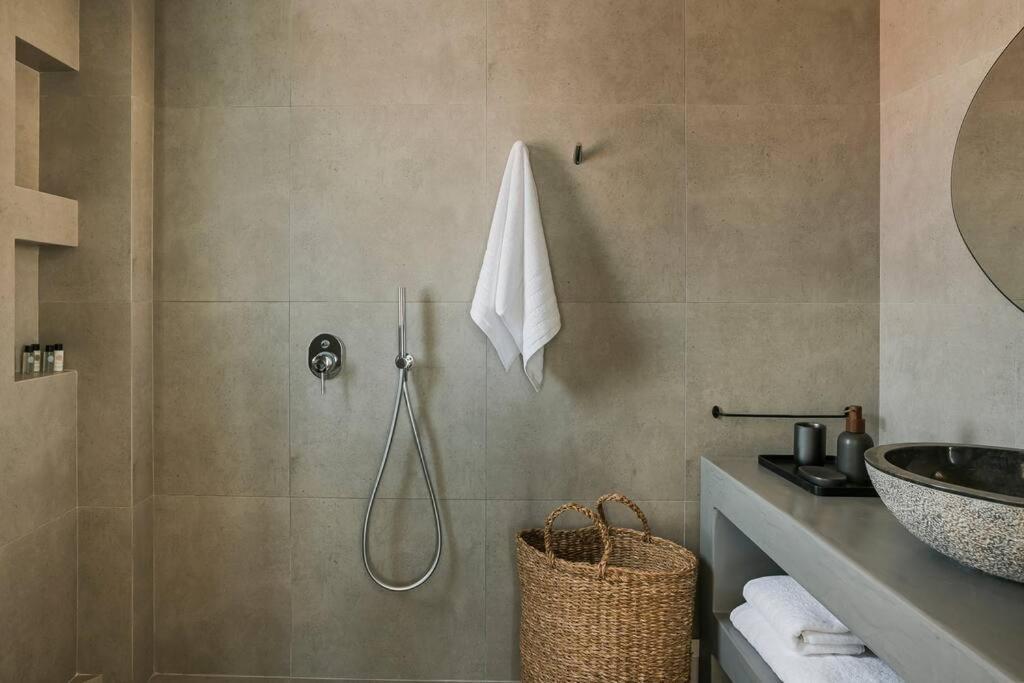 Lourdas White Villa Λουρδάτα Εξωτερικό φωτογραφία