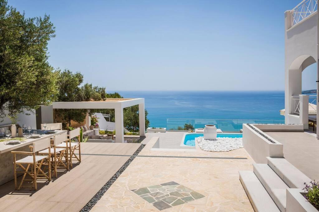 Lourdas White Villa Λουρδάτα Εξωτερικό φωτογραφία